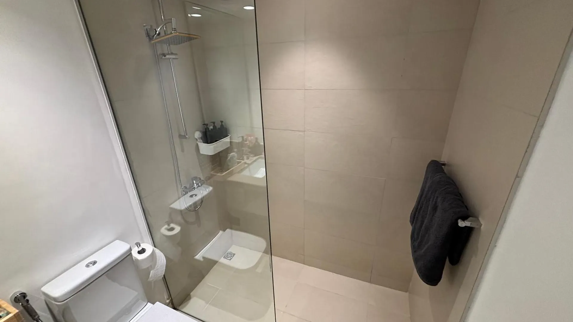Serene Studio In Yas Island 2 - Near Zayed International Airport Abú Dhabí